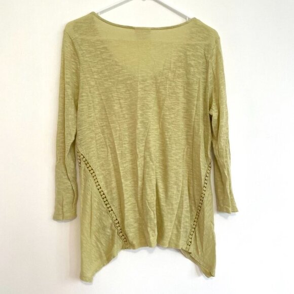J. JILL Linen Blend Top Chartreuse Green V-Neck 3/4 Sleeve Crochet Asymmetrical - Picture 10 of 12